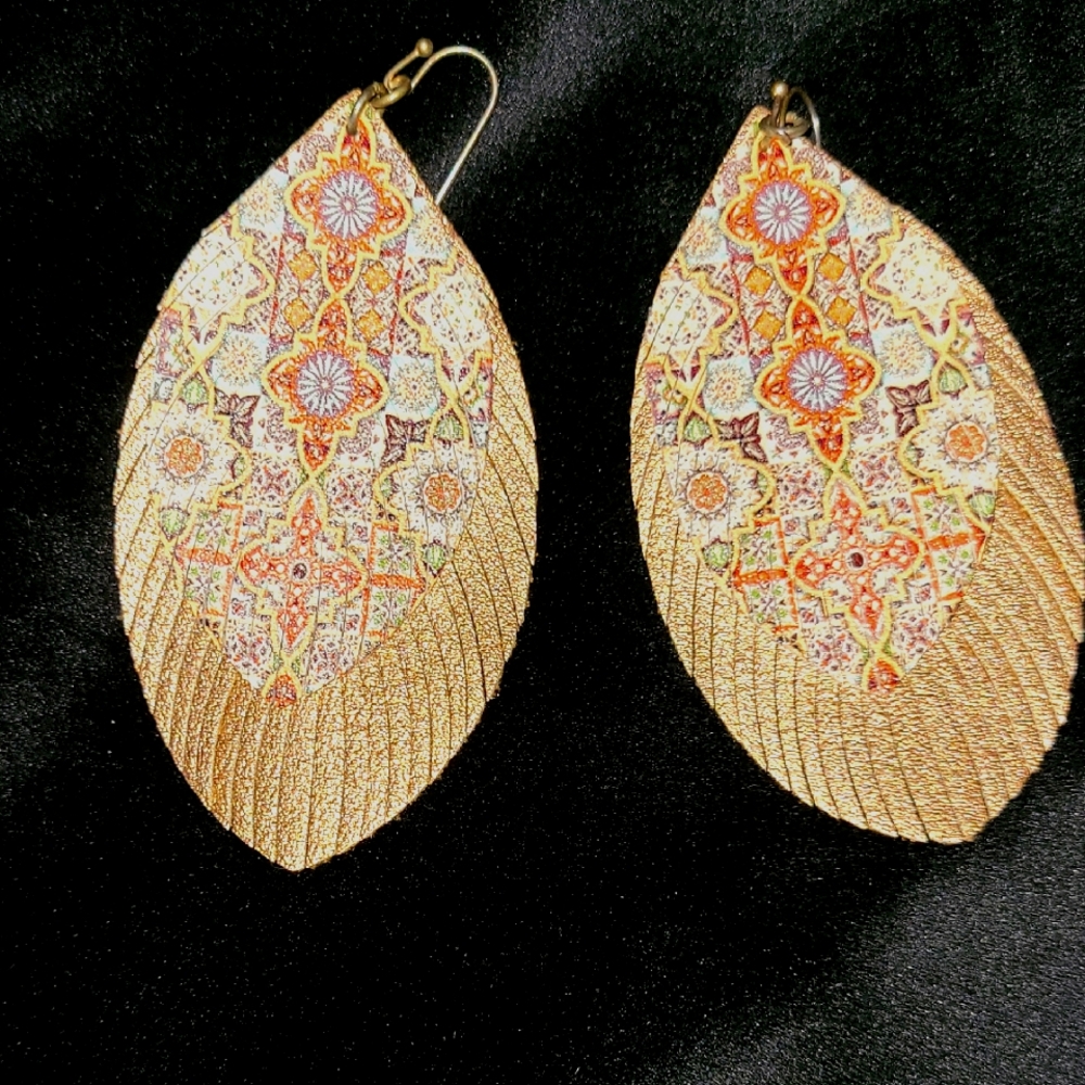 Rose Gold Boho Design Faux Leather Feather Earrings
